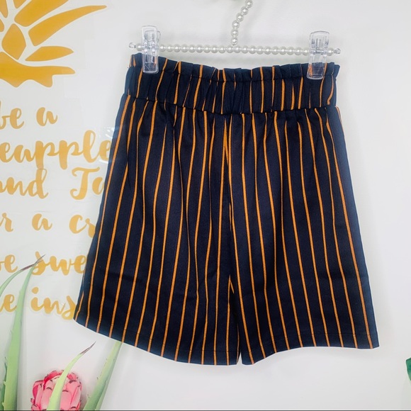 Grey Lab Navy Blue Pinstripe High Waist Shorts Size Small - Picture 6 of 8